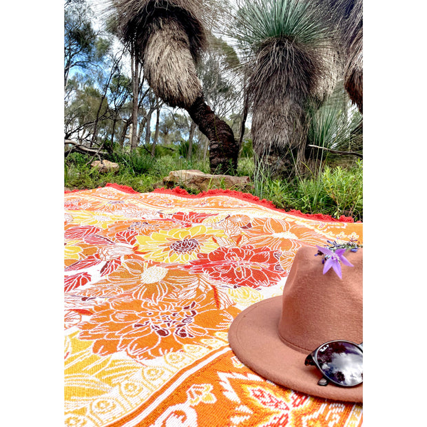 Kaia Picnic Rug / Woven Throw