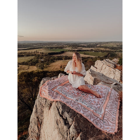 Pinic On The Rug Picnic Rugs / Woven Throws – Picnic Mantra
